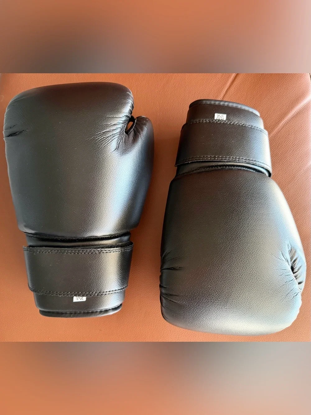 Like New! Boxing Gloves Kids Women Men MMA Sparring, Muay Thai, Kickboxing 12oz